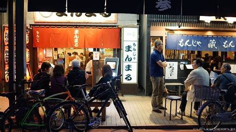 もんじゃ 東京駅: なぜもんじゃ焼きは東京の象徴となったのか？